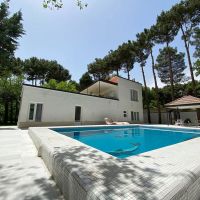 2150 متر باغ ویلای فاخر شهرکی در شهریار